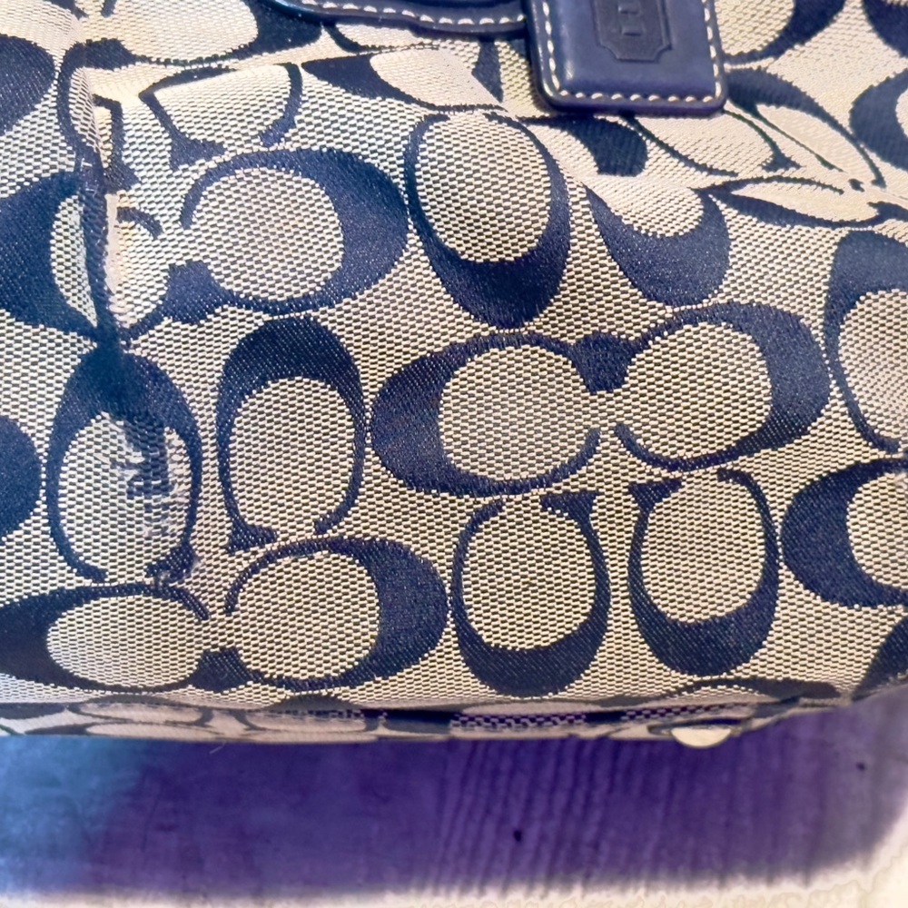 Coach Pleated Signature Soho Bag - Picture 8 of 15